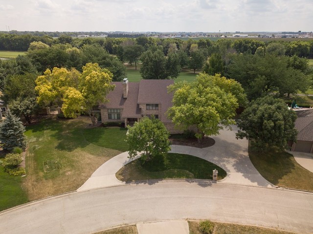 1810 Cardinal Court Pontiac, IL 61764 - Photo 32 of 36