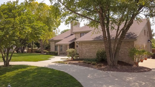 1810 Cardinal Court Pontiac, IL 61764 - Photo 33 of 36