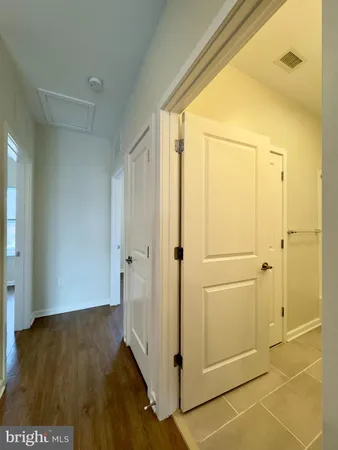 $1,699 | 4909 Hamilton Avenue, Unit 4907B, Baltimore, MD 21206