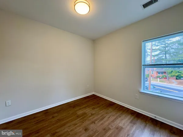 $1,699 | 4909 Hamilton Avenue, Unit 4907B, Baltimore, MD 21206