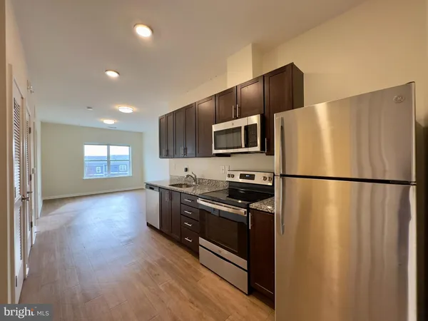 $1,699 | 4909 Hamilton Avenue, Unit 4907B, Baltimore, MD 21206