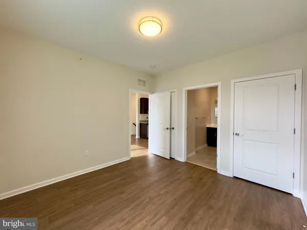 $1,699 | 4909 Hamilton Avenue, Unit 4907B, Baltimore, MD 21206