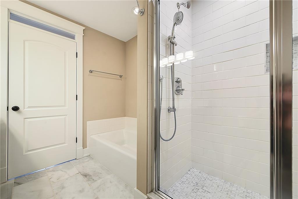 4124 Foster Street Pittsburgh, PA 15201 - Photo 15 of 25 Gallery Image 15