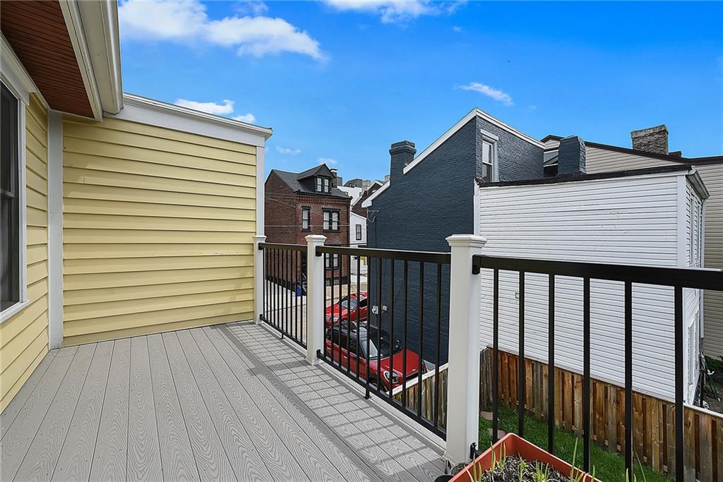 4124 Foster Street Pittsburgh, PA 15201 - Photo 17 of 25 Gallery Image 17