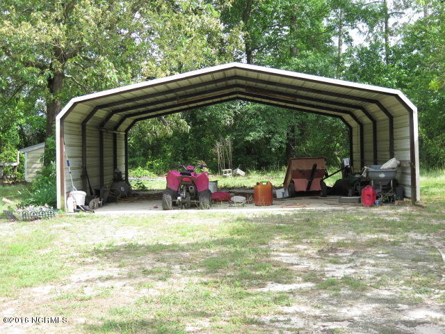 7731 Boykin Bridge Road Clinton, NC 28328 - Photo 4 of 10 IMG_1213