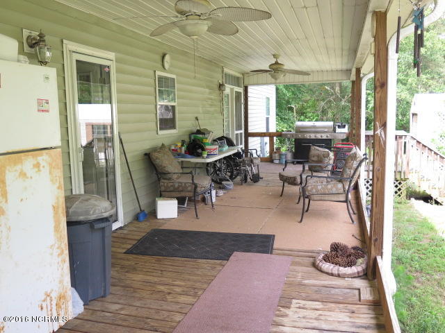 7731 Boykin Bridge Road Clinton, NC 28328 - Photo 5 of 10 IMG_1211