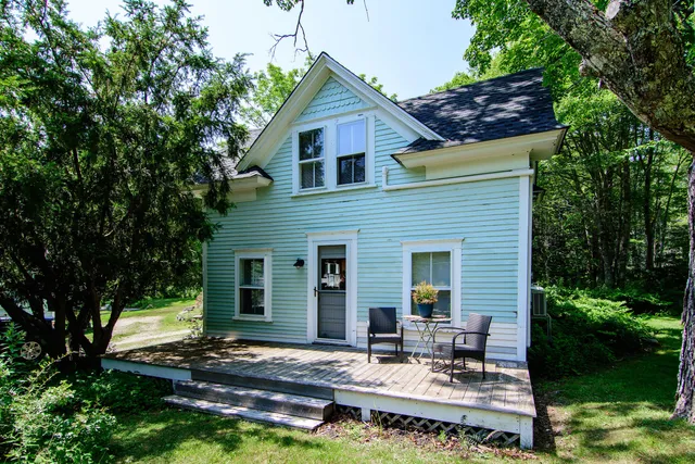 $715,000 | 2 Twin Oaks Lane, Sedgwick, ME 04676