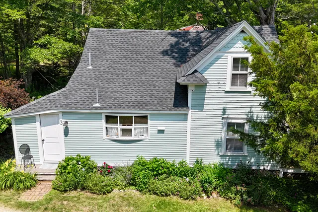 $715,000 | 2 Twin Oaks Lane, Sedgwick, ME 04676