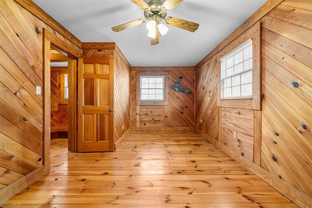 5506 Grove Forrest Drive High Point, NC 27263 - Photo 24 of 42