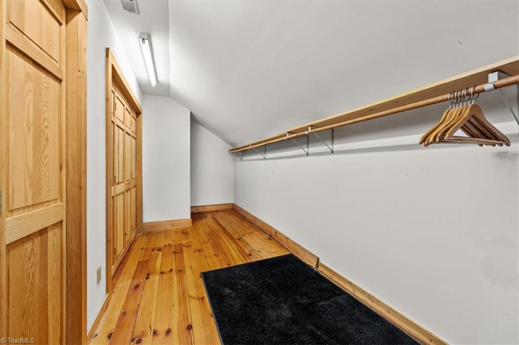 5506 Grove Forrest Drive High Point, NC 27263 - Photo 32 of 42