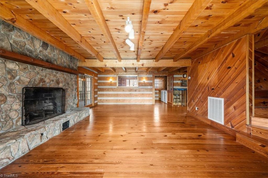 5506 Grove Forrest Drive High Point, NC 27263 - Photo 6 of 42