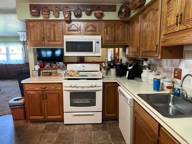 $209,900 | 2118 Chevy Court, Kokomo, IN 46902