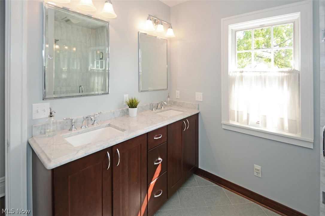 3381 Avalon Road Cleveland, OH 44120 - Photo 25 of 35 Gallery Image 25