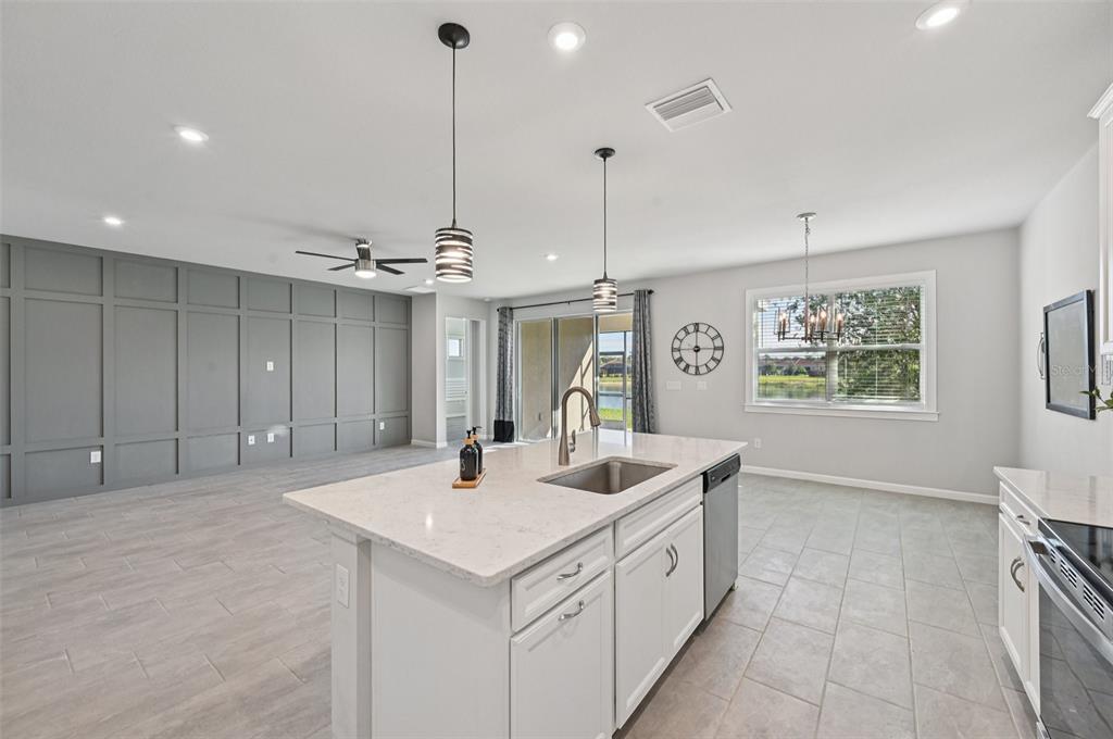 20280 Concerto Place Venice, FL 34293 - Photo 9 of 37