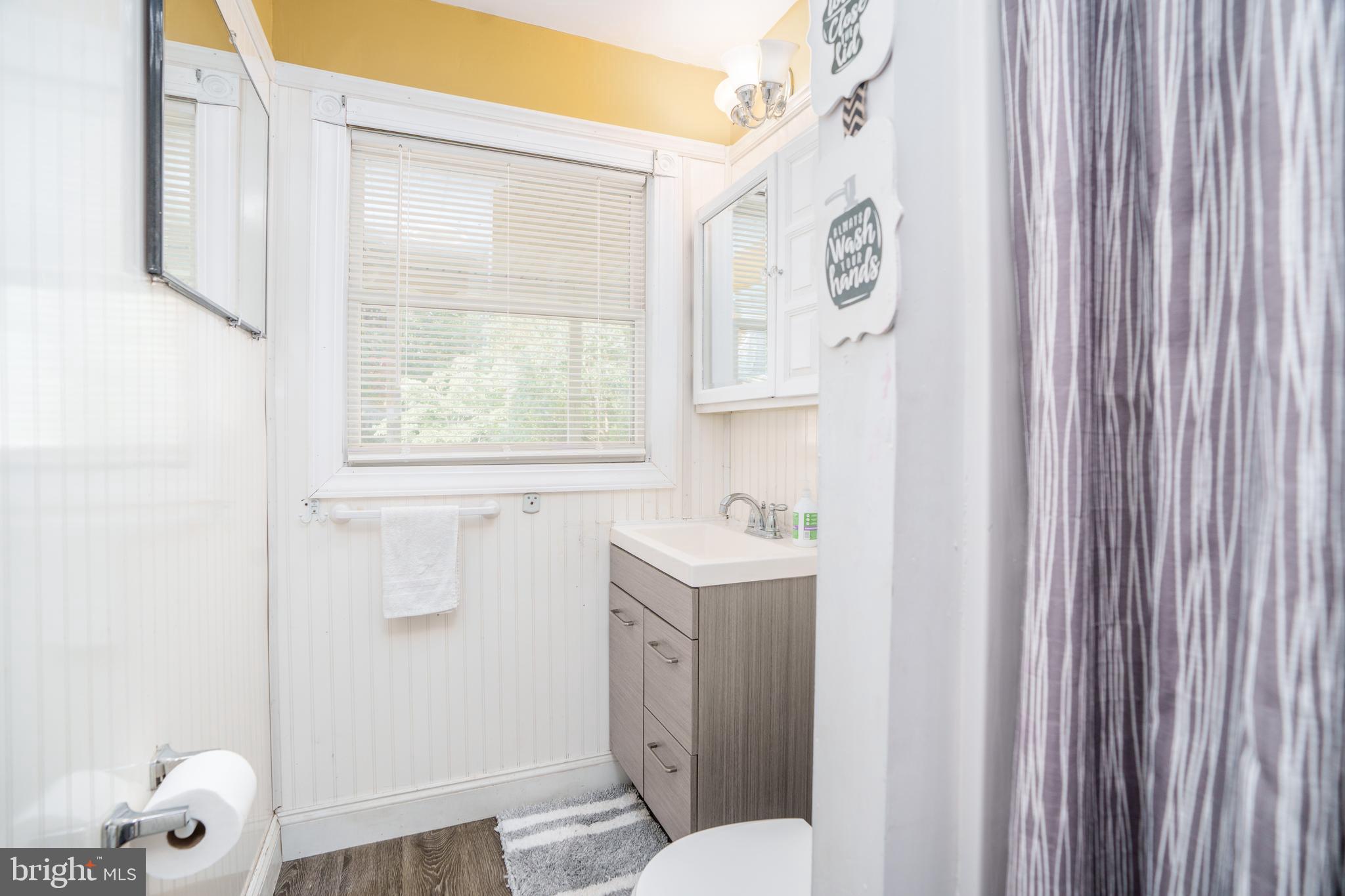 524 Bailiff Road North East, MD 21901 - Photo 12 of 17 Bathroom