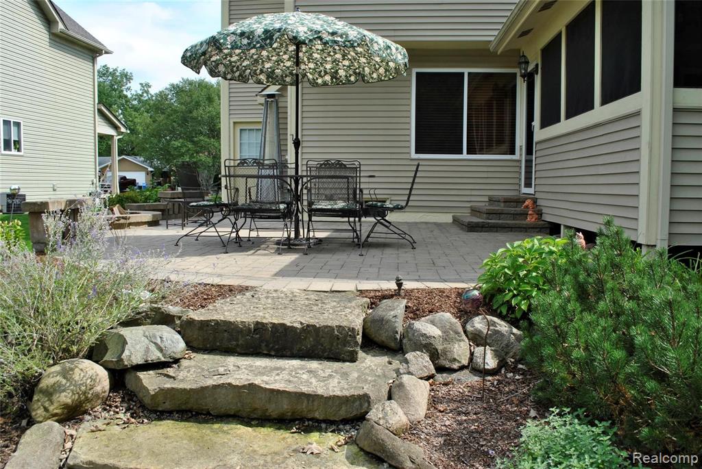 3536 Samuel Avenue Rochester Hills, MI 48309 - Photo 8 of 43