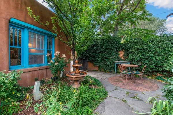 $980,000 | 339 Delgado Street, Santa Fe, NM 87501