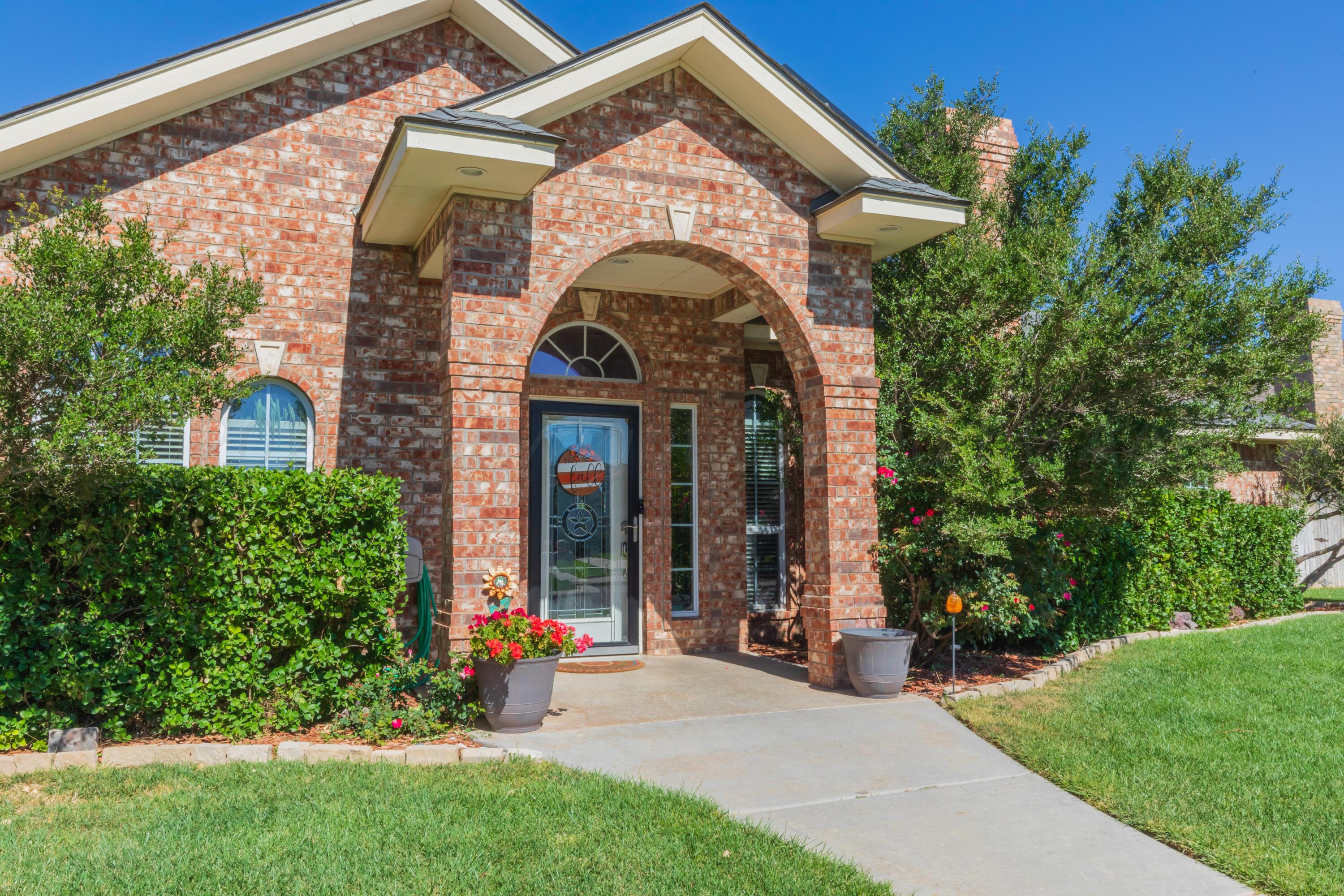 6916 Thunder Road Amarillo, TX 79119 - Photo 2 of 35 FRONT VIEW 4
