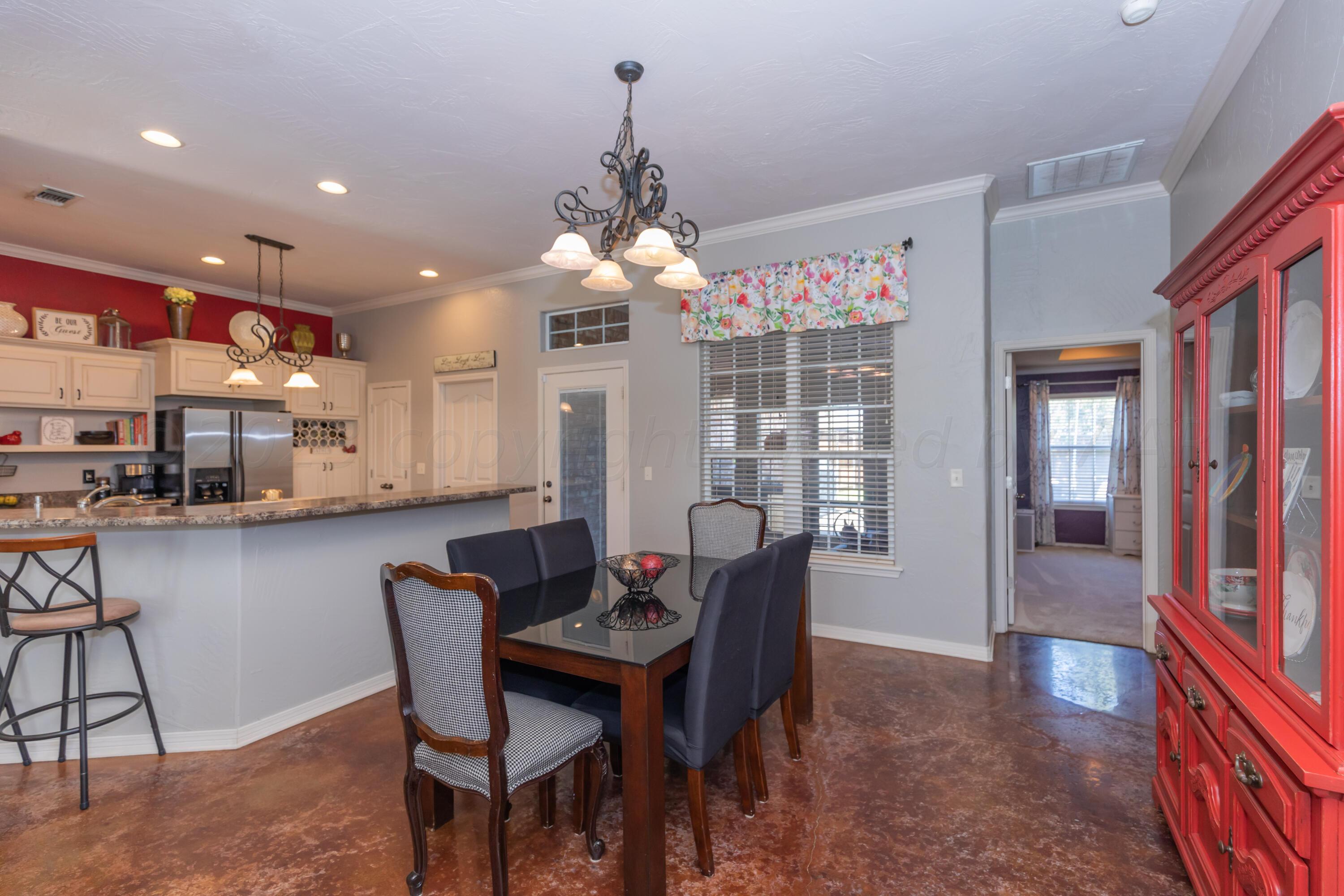 6916 Thunder Road Amarillo, TX 79119 - Photo 10 of 35 DINING VIEW 3