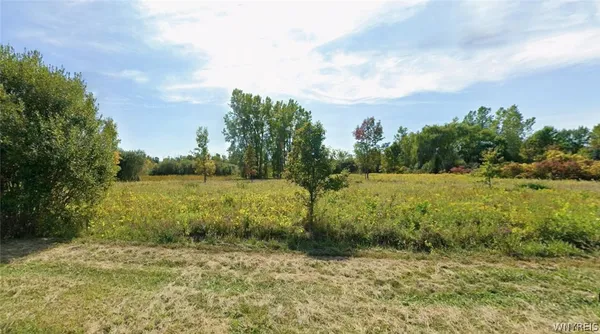 $190,000 | 9815 Lapp Road, Clarence, NY 14032