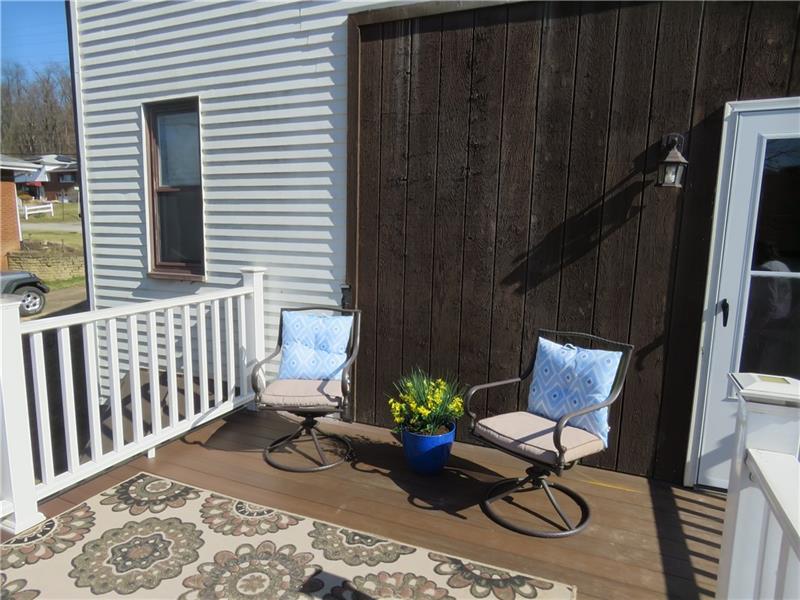 405 Soose Road Pittsburgh, PA 15209 - Photo 18 of 24 Rear Deck