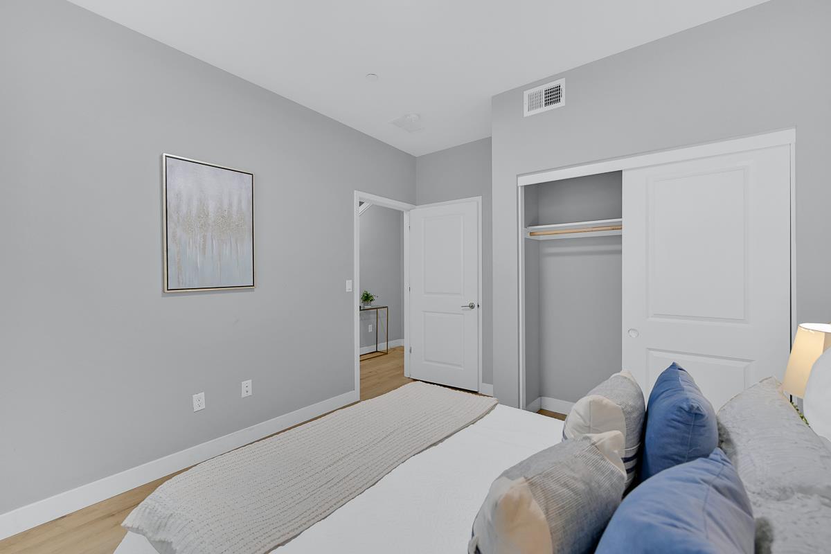334 Circuit Way Mountain View, CA 94043 - Photo 17 of 48 a bedroom with a bed and a window
