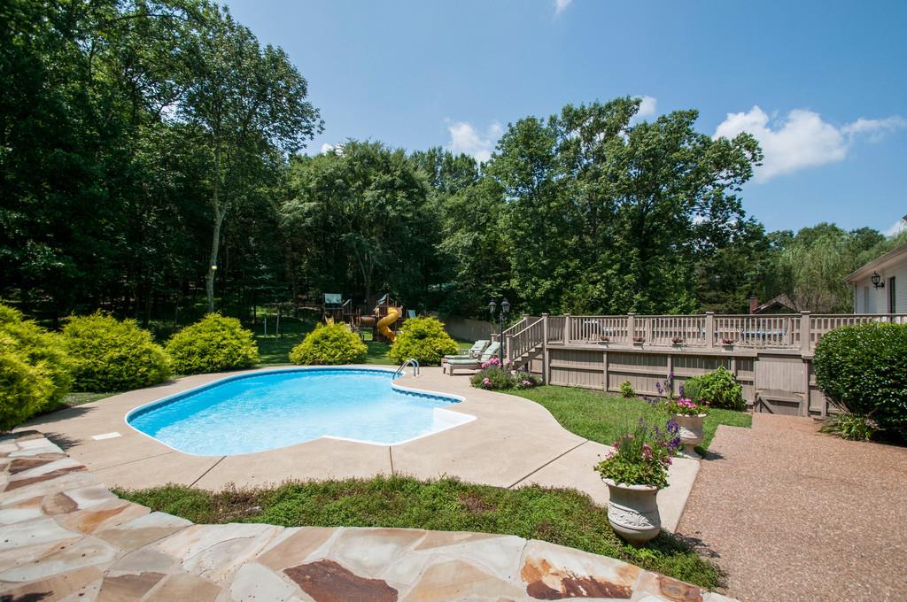 1112 Temple Ridge Court Nashville, TN 37221 - Photo 12 of 26 Gallery Image 12