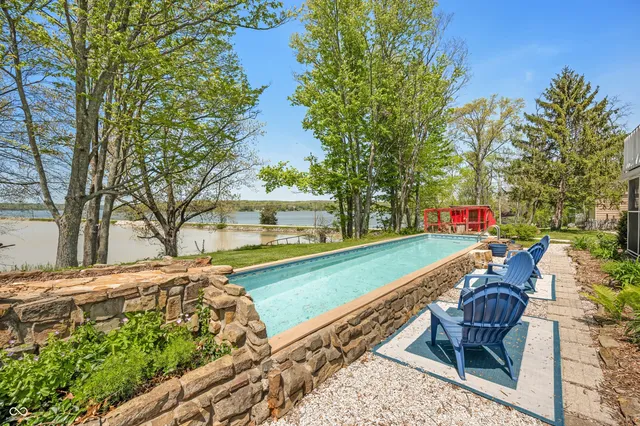 $469,900 | 6517 Snug Harbor, Unionville, IN 47468