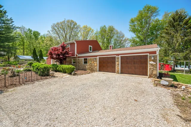 $469,900 | 6517 Snug Harbor, Unionville, IN 47468