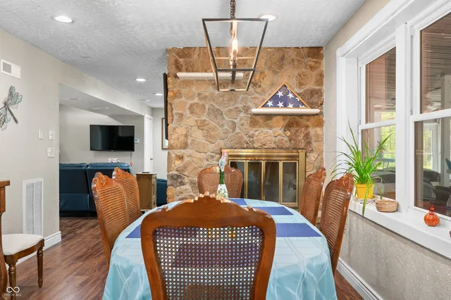 $469,900 | 6517 Snug Harbor, Unionville, IN 47468