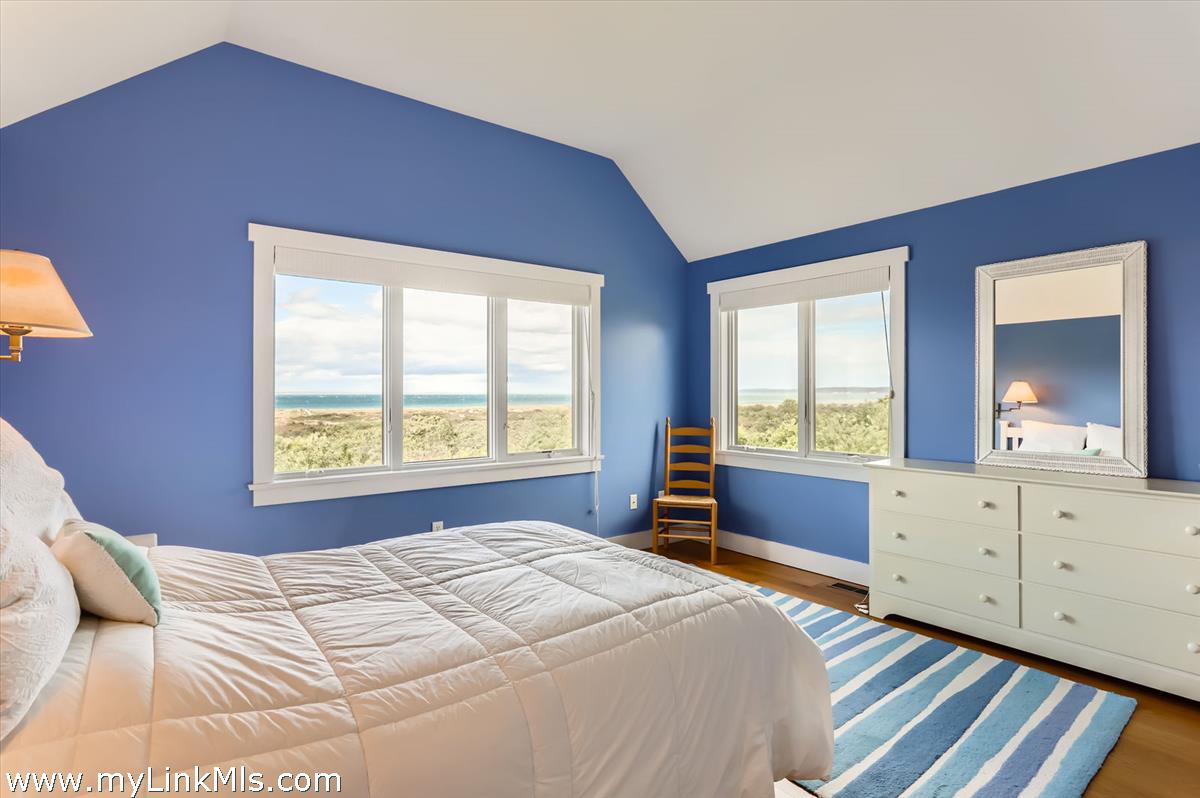 370 Lighthouse Road Aquinnah, MA 02535 - Photo 26 of 56 guest bedroom with views and shared bath