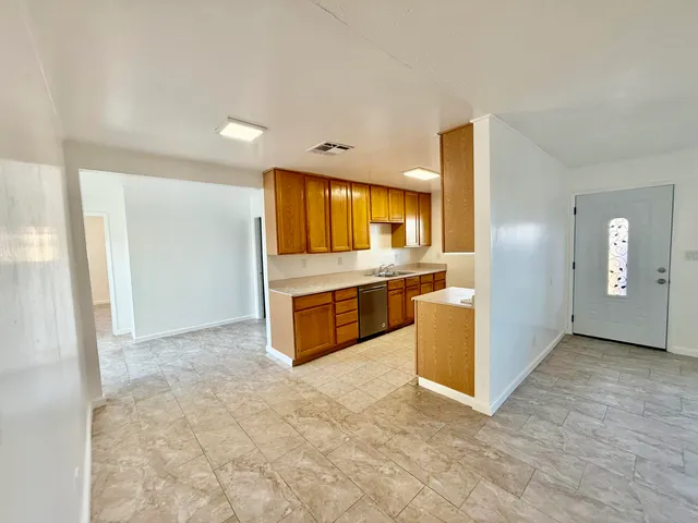 $395,000 | 43737 Commanche Street, Indio, CA 92203