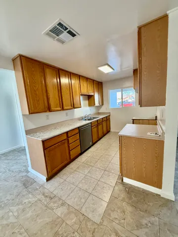 $395,000 | 43737 Commanche Street, Indio, CA 92203