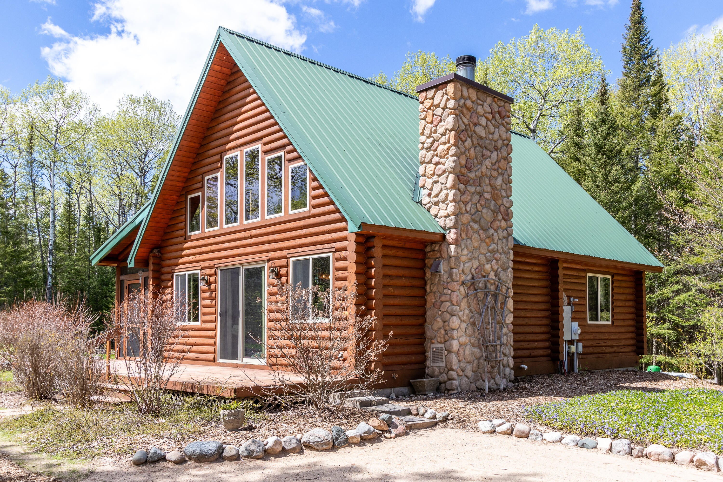 16231 Nipigon Road Cheboygan, MI 49721 - Photo 21 of 26 Gallery Image 21