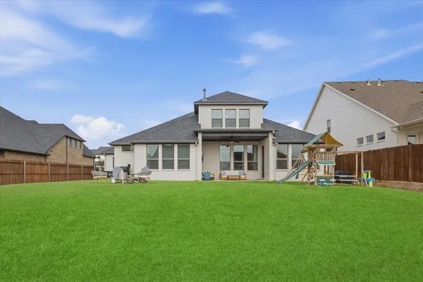 a picture of a bathroom