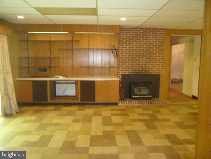 3028 Powder Mill Road Hyattsville, MD 20783 - Photo 16 of 30 Family Room