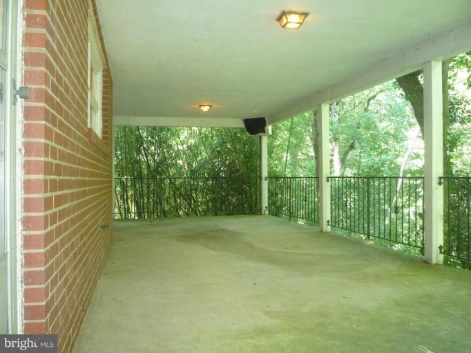 3028 Powder Mill Road Hyattsville, MD 20783 - Photo 26 of 30 Porch
