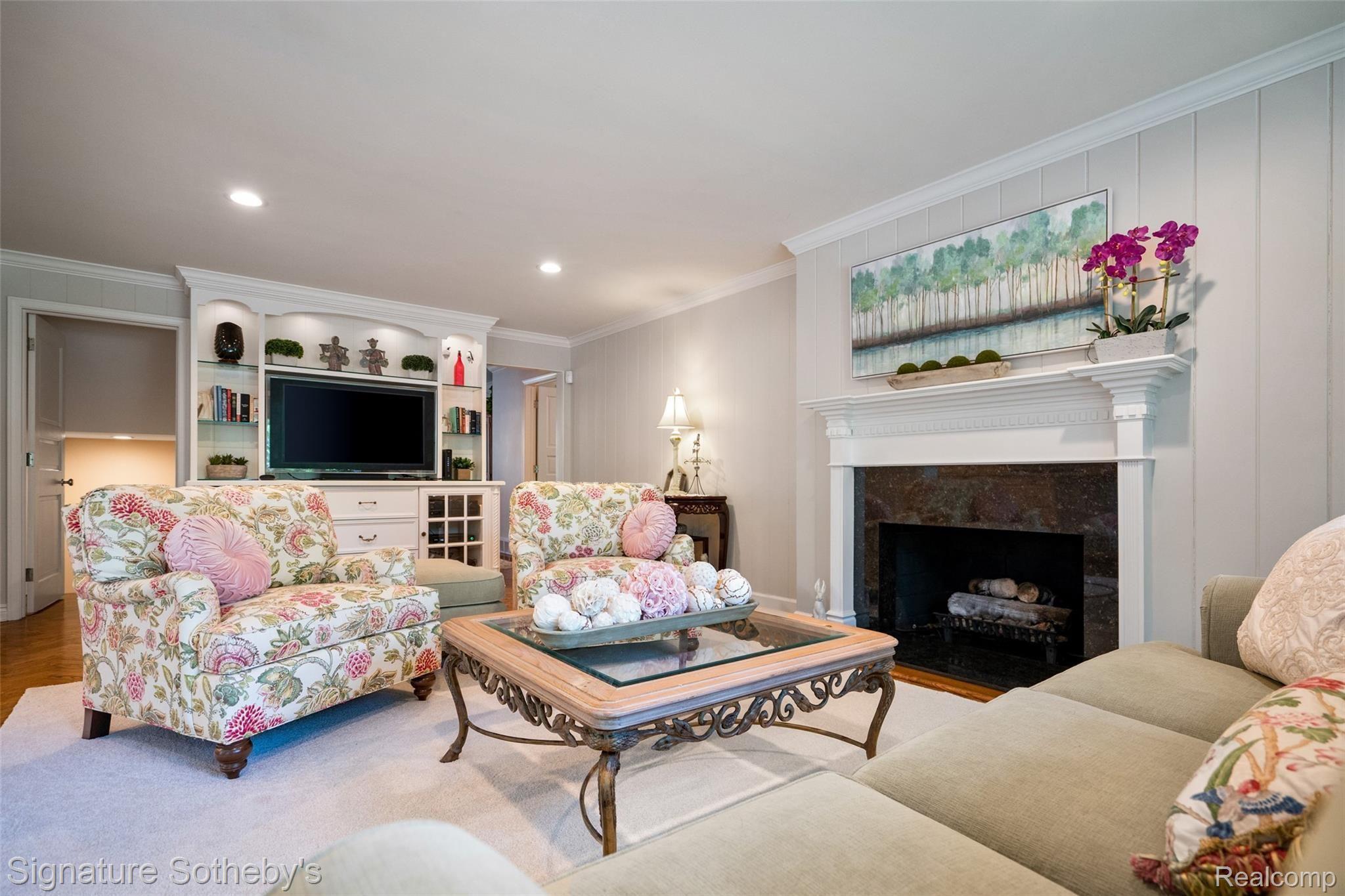 1176 Covington Road Bloomfield Hills, MI 48301 - Photo 13 of 65 1176-Covington-Rd-16.jpg