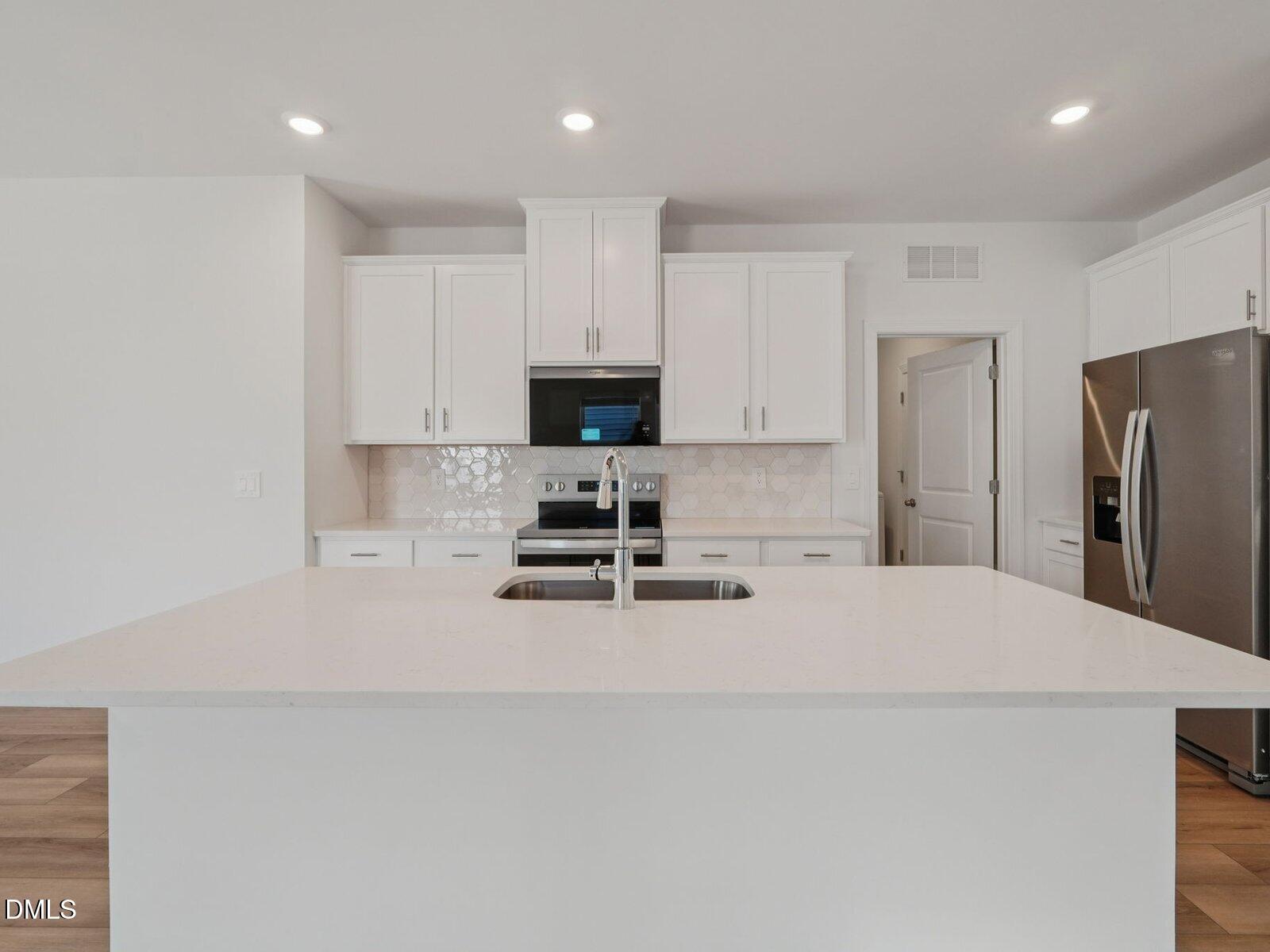 1502 Hatteras Road Durham, NC 27703 - Photo 7 of 24 2.1 - Kitchen