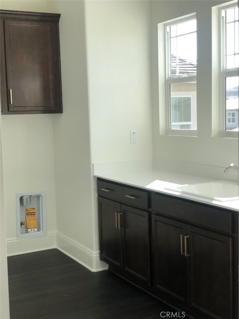 39538 Verbena Way Temecula, CA 92591 - Photo 20 of 38 a room with a sink and a window