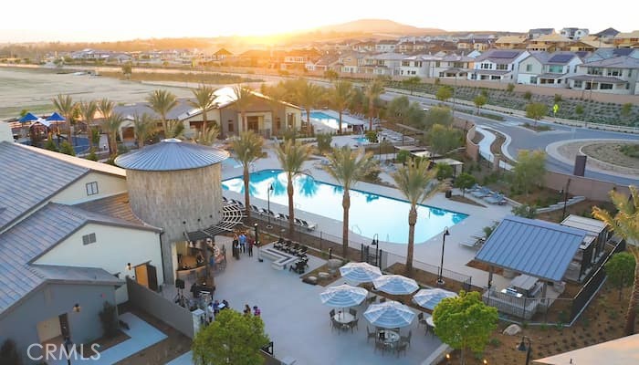 39538 Verbena Way Temecula, CA 92591 - Photo 33 of 38 a view of a city with lake view and mountain view