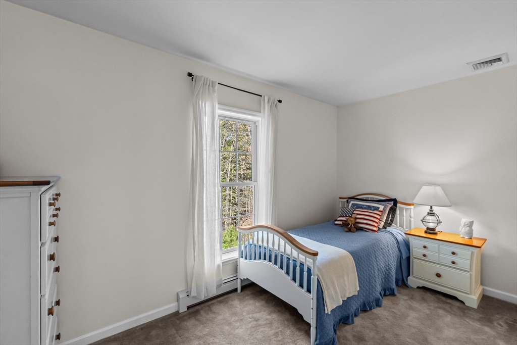 5 Nottingham Way Freetown, MA 02702 - Photo 21 of 41