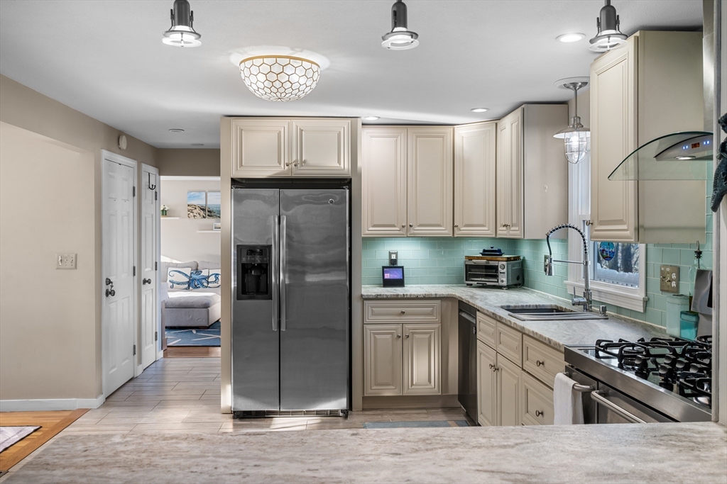 50 Mountwood Road Swampscott, MA 01907 - Photo 14 of 40