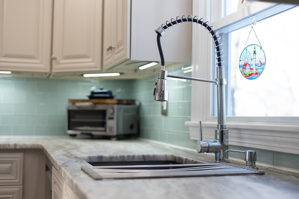 50 Mountwood Road Swampscott, MA 01907 - Photo 15 of 40