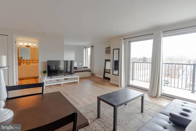 $265,000 | 200 Highland Avenue, Unit 510, State College, PA 16801