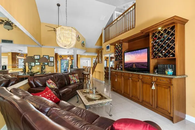 $637,777 | 10091 Southwest 137th Place, Miami, FL 33186