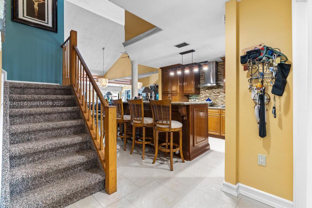 10091 Southwest 137th Place Miami, FL 33186 - Photo 8 of 36