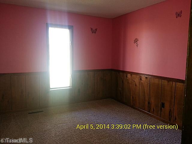 2062 Red Brush Road Mount Airy, NC 27030 - Photo 4 of 10 Dining Room.
