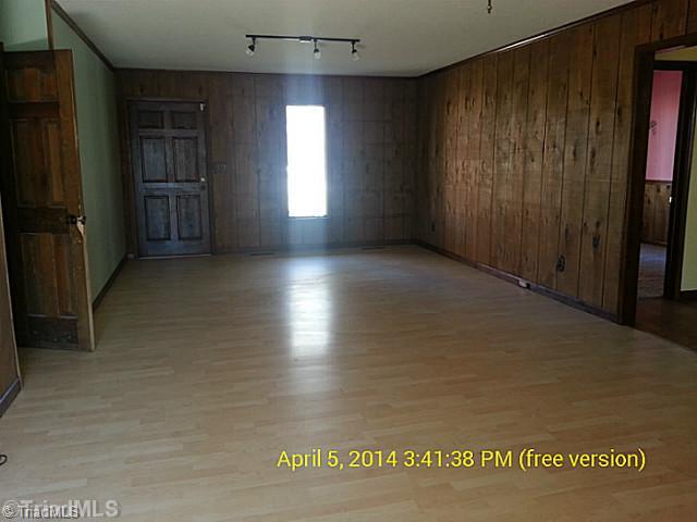 2062 Red Brush Road Mount Airy, NC 27030 - Photo 5 of 10 Living Room.
