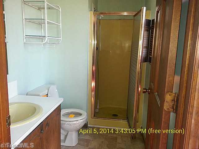 2062 Red Brush Road Mount Airy, NC 27030 - Photo 8 of 10 Master Bath/Spa.